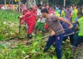 লক্ষ্মীপুরে স্বেচ্ছাসেবীদের নিয়ে খাল পরিস্কারে জেলা প্রশাসন