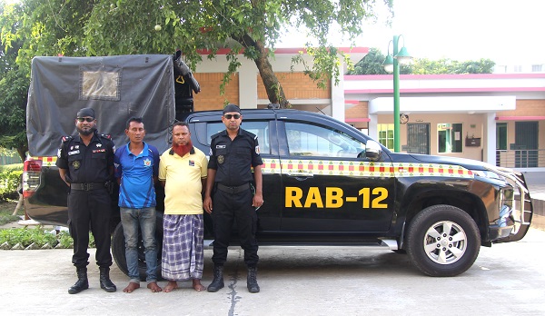 সিরাজগঞ্জে ১৮৫০ পিস নেশাজাতীয় ইনজেকশনসহ গ্রেফতার ২