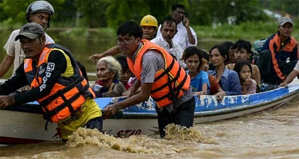 মিয়ানমারে বন্যায় নিহত বেড়ে ২২৬