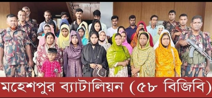 মহেশপুর সীমান্ত দিয়ে ভারতে প্রবেশের সময় আটক ৩১