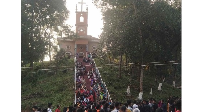 খ্রিষ্টান ধর্মাবলম্বীদের দুই দিনব্যাপী ফাতেমা রানীর তীর্থোৎসব শুরু বৃহস্পতিবার