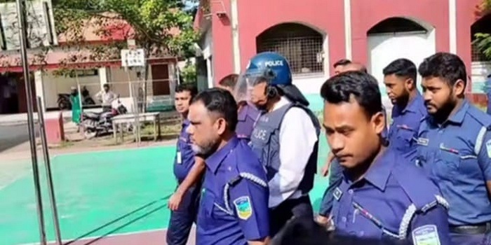 শেরপুরে আওয়ামীলীগ নেতা চন্দন পাল এক দিনের রিমান্ডে