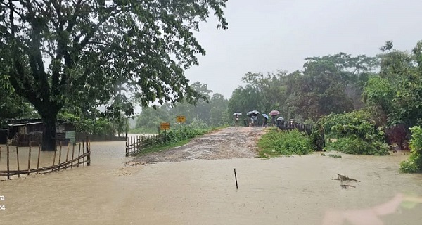 মেঘালয়ের গারো পাহাড় অঞ্চলে বন্যা-ভূমিধসে নিহত ১০