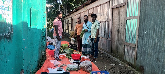 নবীনগরে বিসমিল্লাহ একতা সংগঠনের উদ্যোগে ‘ন্যায্যমূল্যের দোকান’