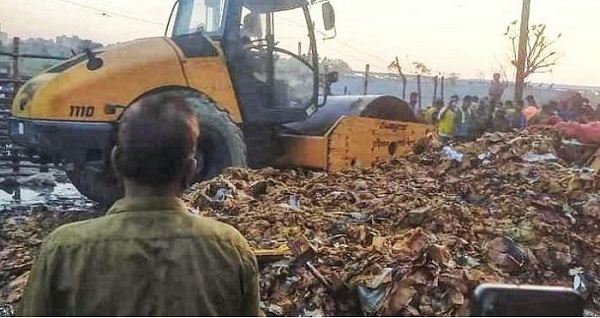 প্রথম দিনে সাড়ে ৯৮ লাখ টাকার আদা-কমলা ধ্বংস করল চট্টগ্রাম কাস্টমস