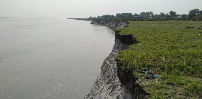 উলিপুরে ব্রহ্মপুত্র নদীর ভাঙ্গনের তাণ্ডব, নেই সমাধানের উদ্যোগ