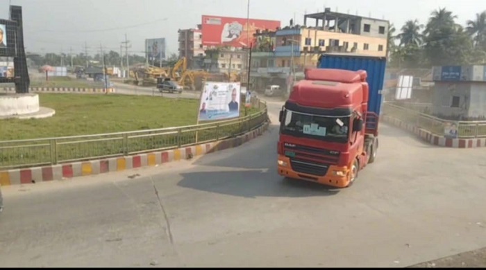 তেজস্ক্রিয় জ্বালানির চালান পৌঁছাল রুপপুরে