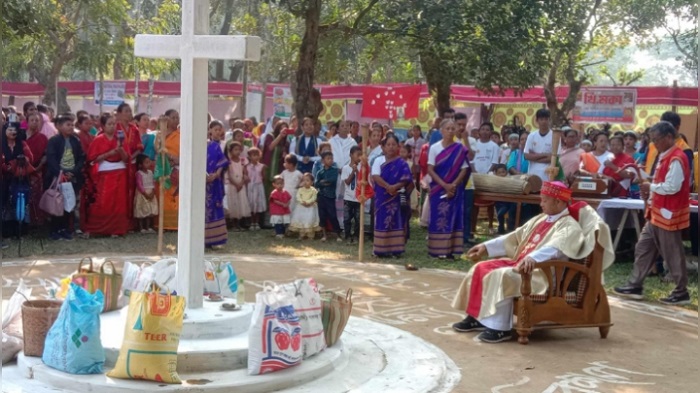 শেরপুরে গারোদের ঐতিহ্যবাহী ওয়ানগালা উৎসব অনুষ্ঠিত