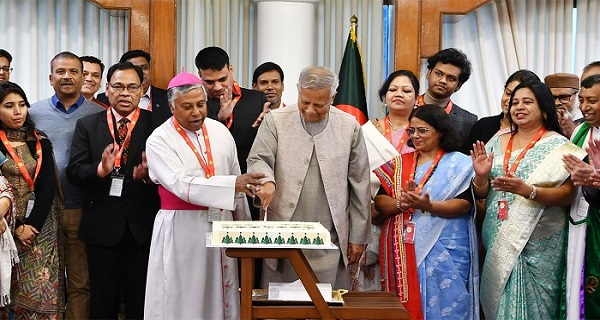 যার যার ধর্মের শান্তির বাণী নিজের মধ্যে স্থাপন করতে হবে: প্রধান উপদেষ্টা