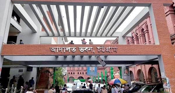 চিন্ময়কাণ্ডে আসামি হওয়া ৬৩ আইনজীবীর জামিন